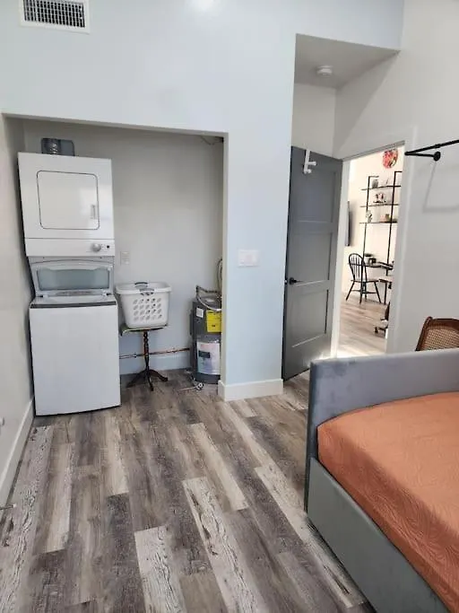 The Gregory: 2 Bed/1 Bath Guesthouse Phoenix United States